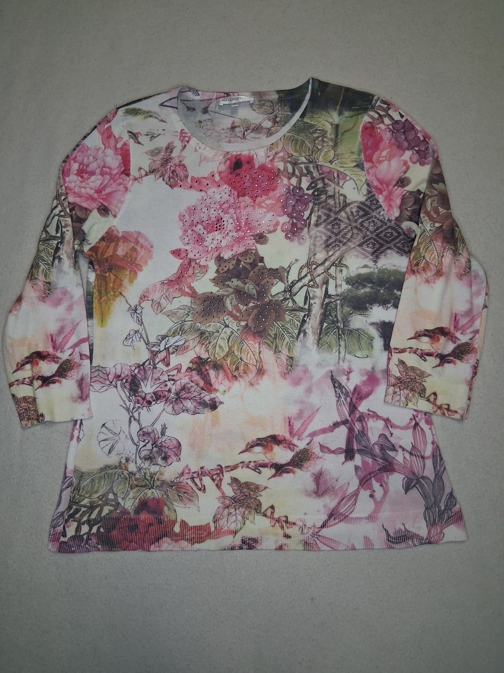 Northern Reflections Floral Printed Short Sleeve Tee in Pink, Green and Cream